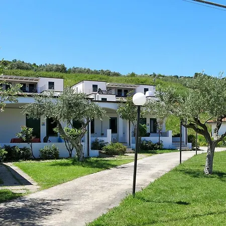 Ferienwohnung Marina 100s *